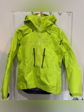 Arc'teryx Neon Lime Green Waterproof Hooded Shell Jacket